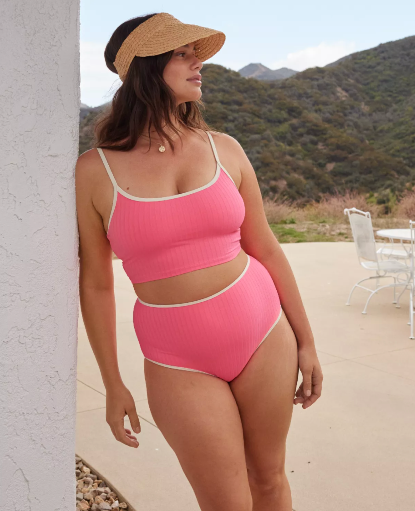 8 Super Cute Swimwear Options For Spring Break 2024 3 aerie