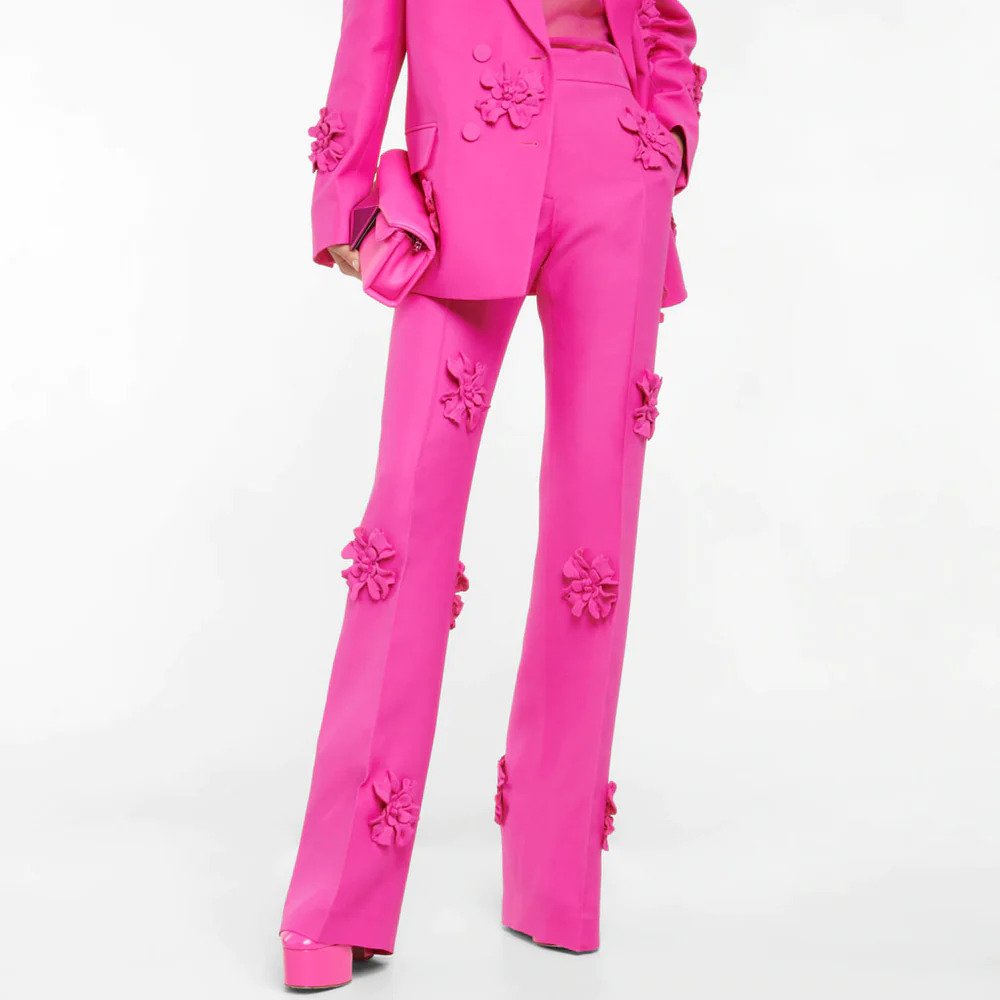 Rosettes Are The Hottest Trend For Spring 2023 17