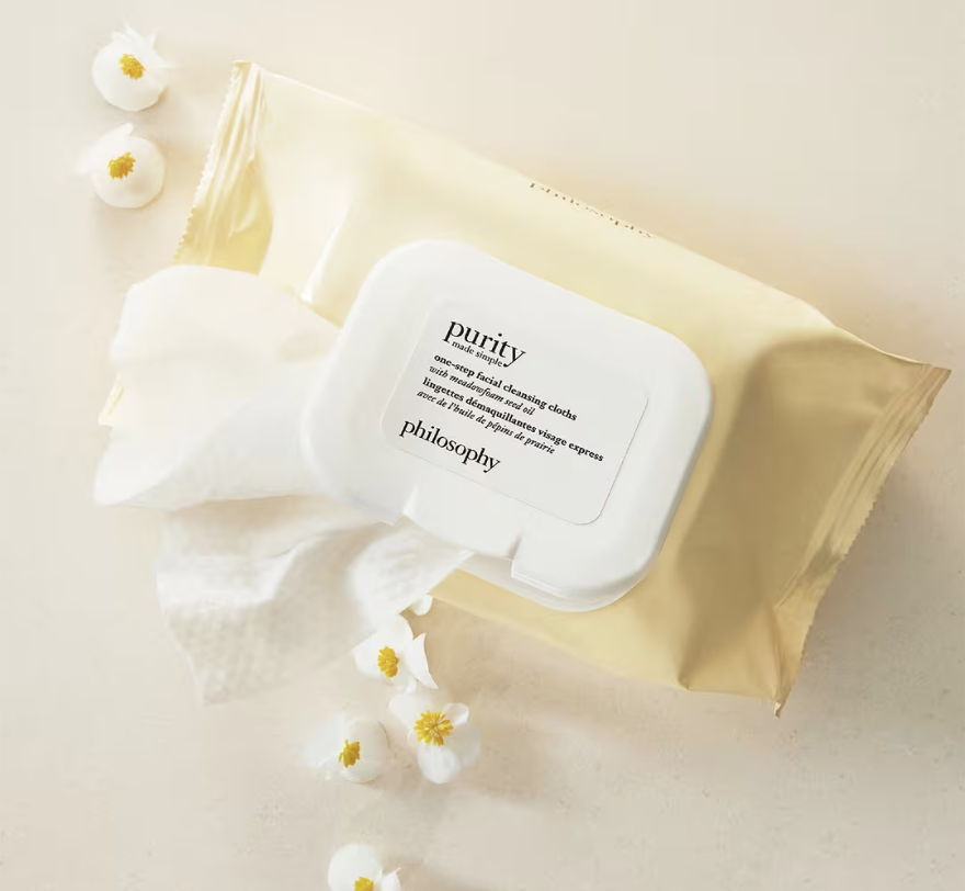 8 Holy-Grail Essentials For An Unexpected Layover 17