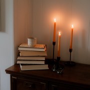 6 Easy Ways To Upgrade Your College Space For The Fall Season  4